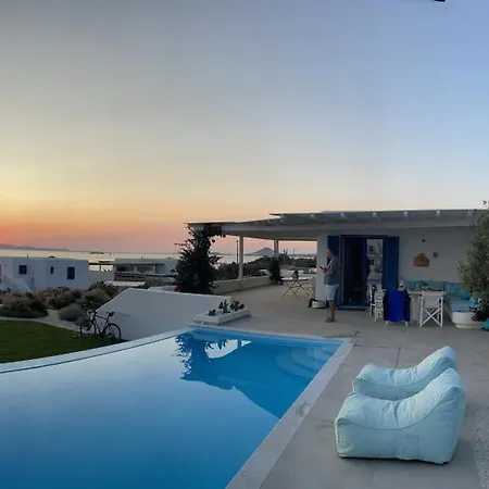 Дом отдыха Sun, Beachfront With Stunning Views, Naxos