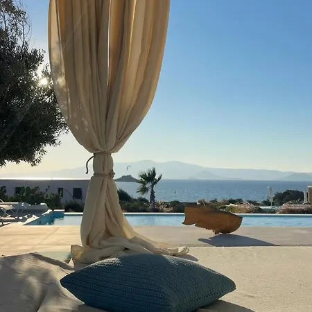 Nyaraló Sun, Beachfront With Stunning Views, Naxos Mikrí Vígla